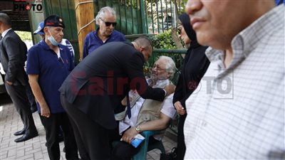 خالد زكي يتلقى عزاء زوجته في مسجد الشرطة الثلاثاء المقبل