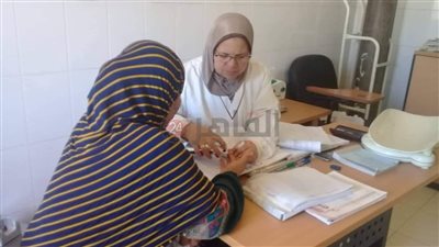 وكيل صحة المنيا: فحص 3 آلاف سيدة ضمن مبادرة العناية بصحة الأم والجنين 