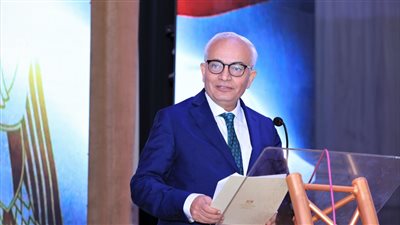 وزير التعليم يكرم أوائل الثانوية العامة والأزهرية والدبلومات الفنية للعام الدراسي 2021/2022 