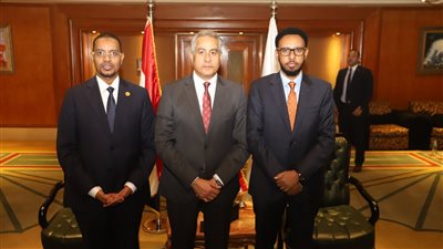 وزير القوى العاملة: مستعدون لتدريب العمالة الصومالية على متطلبات سوق العمل