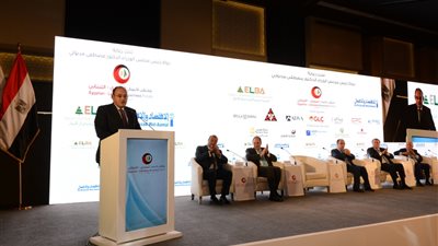 وزير التجارة: الحكومة تعمل على إنشاء مجتمعات عمرانية متكاملة الخدمات تحقق رضا المواطن 