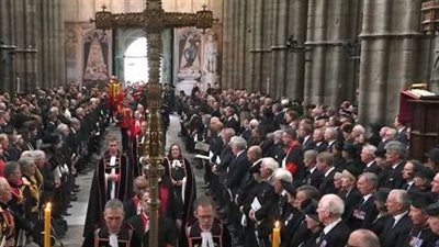 السماح لشخص واحد فقط.. بريطانيا تعتذر للدنمارك بعد إرسالها دعوة بالخطأ للأميرة لحضور جنازة الملكة إليزابيث