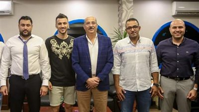 سموحة يعلن التعاقد مع أحمد شوشة لاعب المصري لمدة 3 مواسم