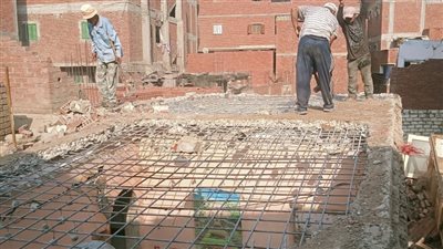 هدم منزلين بعد تصدعهما بسبب التنقيب عن الآثار في الغربية