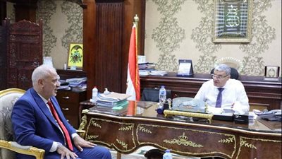 محافظ المنيا يستقبل وكيل وزارة التربية والتعليم الجديد