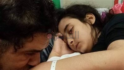 والد فتاة الشرقية مريضة السرطان يستغيث: بنتي بتموت ومش عارف أعمل لها حاجة