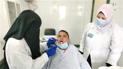 صحة المنيا توقع الكشف الطبي على 1677 مواطنا ضمن مبادرة حياة كريمة بدير مواس