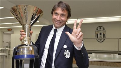 يوفنتوس يبدأ اتصالاته مع كونتي لخلافة أليجري