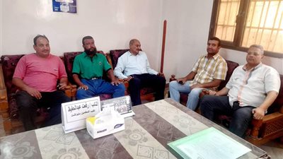 بعد نشر القاهرة 24.. إيداع المعلم المشرد بدار رعاية في قنا والنقابة تتكفل بمصروفاته | صور