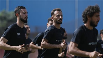 بعد تعافيه من الإصابة.. برونو سافيو يعود للمشاركة في تدريبات الأهلي الجماعية