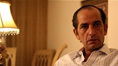 دفن جثمان هشام سليم بمقابر 6 أكتوبر بطريق الواحات