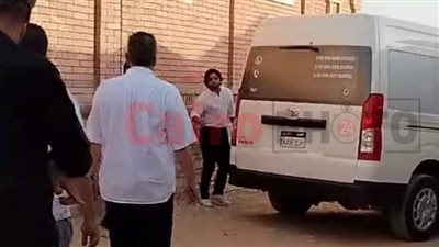 انهيار نجوم الفن خلال تشييع جثمان الفنان الراحل هشام سليم إلى مثواه الأخير | بث مباشر 