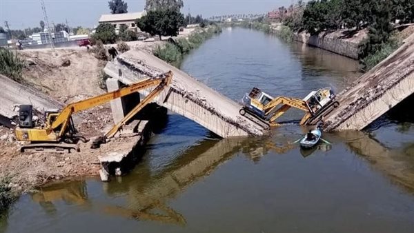 انهيار كوبري التفتيش