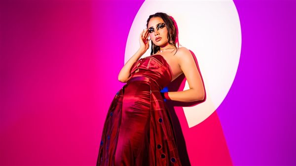 فستان مصمم بجهاز