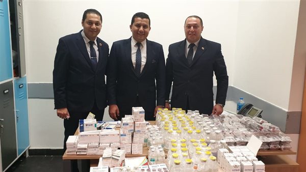 جمارك مطار القاهرة