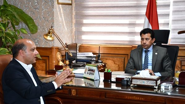 وزير الرياضة 