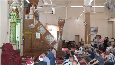 صناعة العقول وأثرها في بناء الإنسان موضوع خطبة الجمعة المقبلة