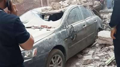 دون خسائر في الأرواح.. تفاصيل انهيار منزل بالعمرانية وتحطم سيارة ملاكي | بث مباشر