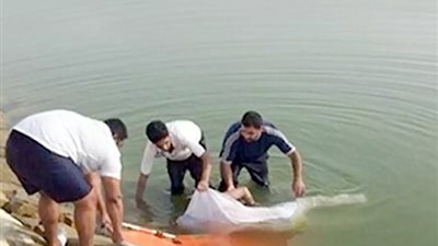 بث مباشر | العثور على جثة شاب لقي مصرعه غرقًا خلال التنزه مع خطيبته بسوهاج