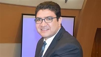 عميد هندسة حلوان: قبل بدء الدراسة أنصح الفتيات بارتداء ملابس لائقة