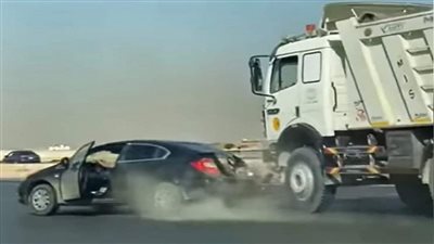 سائق النقل ضد السائق المتهور على طريق السويس بين تعاطف مستخدمي السوشيال ميديا وإدانة القانون