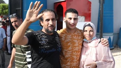 صور عدد من المفرج عنهم بعد تنفيذ قرار الإفراج عن 39 من المحبوسين احتياطيا