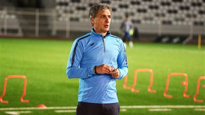 مدرب الاتحاد المنستيري: اللعب عصرًا لا يمنحنا ميزة على الأهلي.. والأحمر يعول على سافيو