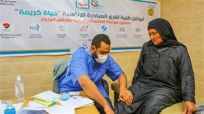 صناع الخير تنظم قوافل طبية للكشف على أهالي قنا لمدة يومين