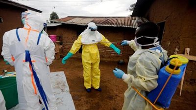أوغندا تمدد إغلاق الإيبولا لمدة 3 أسابيع للحد من انتشار الفيروس