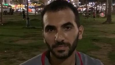 شاب يعيد حقيبة بها 30 ألف جنيه لصاحبها ببورسعيد: رفضت آخد مكافأة لأنها أمانة | بث مباشر 