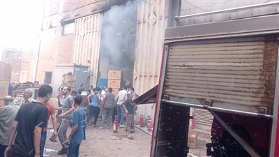 رئيس مدينة قليوب: لا توجد خسائر بشرية في حريق مصنع قليوب