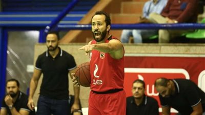 لم أبخل بنقطة عرق طوال مسيرتي.. مودي الجارحي لاعب سلة الأهلي يوجه رسالة للجماهير بعد اعتزاله 