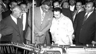 في ذكرى رحيله | 1200 مصنع حصاد مشروع جمال عبد الناصر للتشييد الصناعي