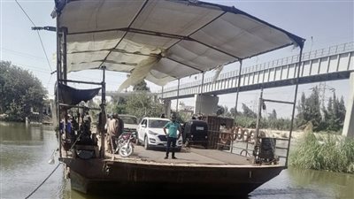 ضبط 8 معديات لمخالفتها اشتراطات التحميل والسلامة بالبحيرة