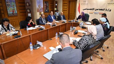 التضامن: توفير أطباء لمتابعة استفسارات العاملين بمكاتب التأهيل والجمعيات لتسجيل بطاقات الخدمات لذوي الإعاقة