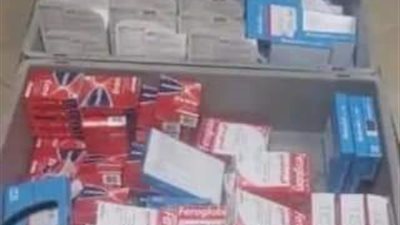 قادمة من السعودية.. ضبط أدوية مهربة بحوزة أحد الركاب بمطار سوهاج الدولي | صور