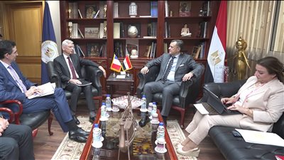 وزير السياحة يبحث تعزيز سبل التعاون المشترك مع السفير الفرنسي | صور 