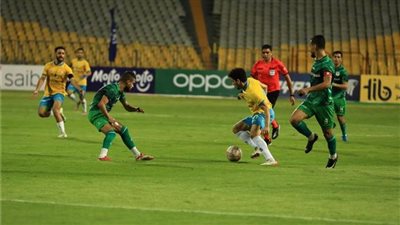 اعتاد الجَمهور رؤياهم.. لاعبون اعتزلوا كرة القدم رسميًا بنهاية الموسم الماضي 