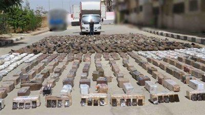 15 ألف طربة حشيش.. إحباط تهريب مخدرات بقيمة 112 مليون جنيه بالسويس | صور