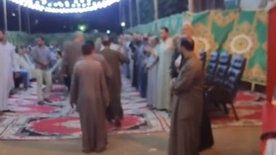 بكاء ودموع.. الحزن يخيم على الجميع في عزاء الصيدلي ولاء زايد بالمنوفية | بث مباشر