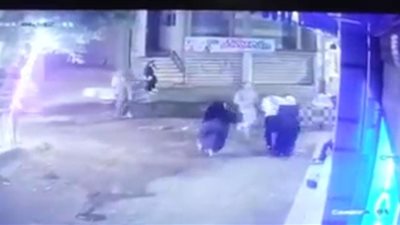 زوجة تتهم زوجها بأخذ طفلها بالقوة: سبتله البيت من سنتين عشان عاوز أفعال غريبة | صور