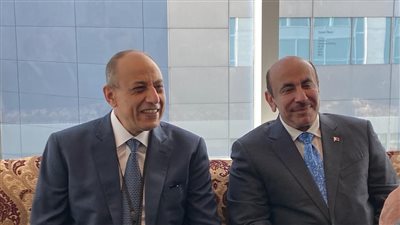 وزير المواصلات القطري: حريصون على تعزيز التعاون مع مصر في مجال النقل الجوي