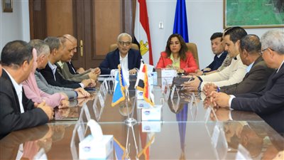 التعليم تشارك بمعرض في مؤتمر المناخ.. وتوجه بالبدء في توعية الطلاب بالتغير المناخي