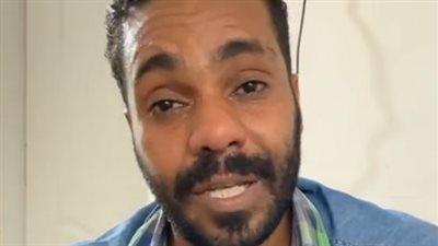 أب يستغيث: بنتي راحت تعمل عملية في منطقة حساسة الدكتورة عملتلها ختان من غير موافقتنا | بث مباشر