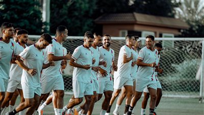 البنك الأهلي يخوض مرانه الأول في معسكر برج العرب