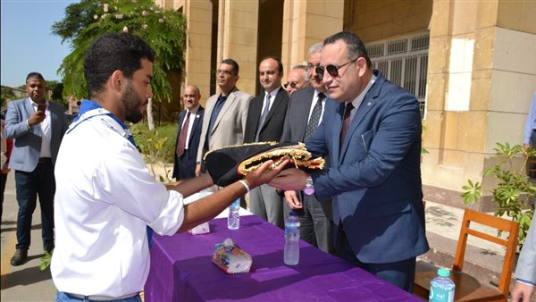  رئيس جامعة الإسكندرية