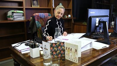 الأمر لم يكن سهلًا.. من هي دينا يحيى أول قاضية مصرية بالمحكمة العليا في أستراليا؟