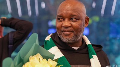 فوز واحد يفصل موسيماني عن قيادة أهلي جدة للتأهل إلى دوري المحترفين