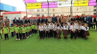 محافظ المنيا يتابع انتظام سير العملية التعليمية بعدد من المدارس الحكومية والخاصة