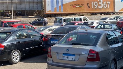 تكدس بالدائري والمحور.. تعرف على الحالة المرورية بالقاهرة والجيزة | صور